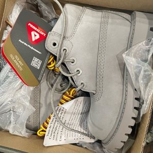 Grey Timberlands